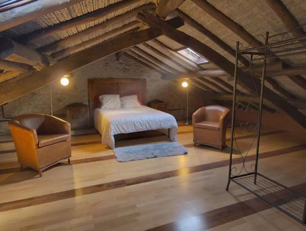 House with 5 Bedrooms in Mieres Del Camino, with Wonderful Mountain View, Balcony And Wifi - 32 Km From the Slopes