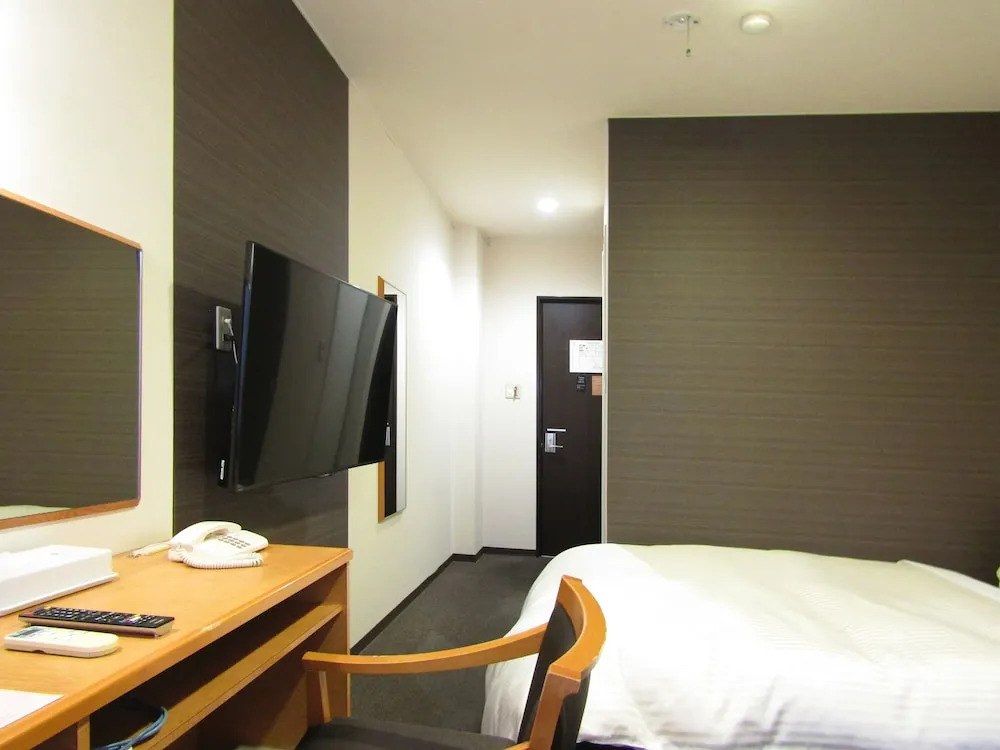 Business Hotel Isesaki Heisei Inn