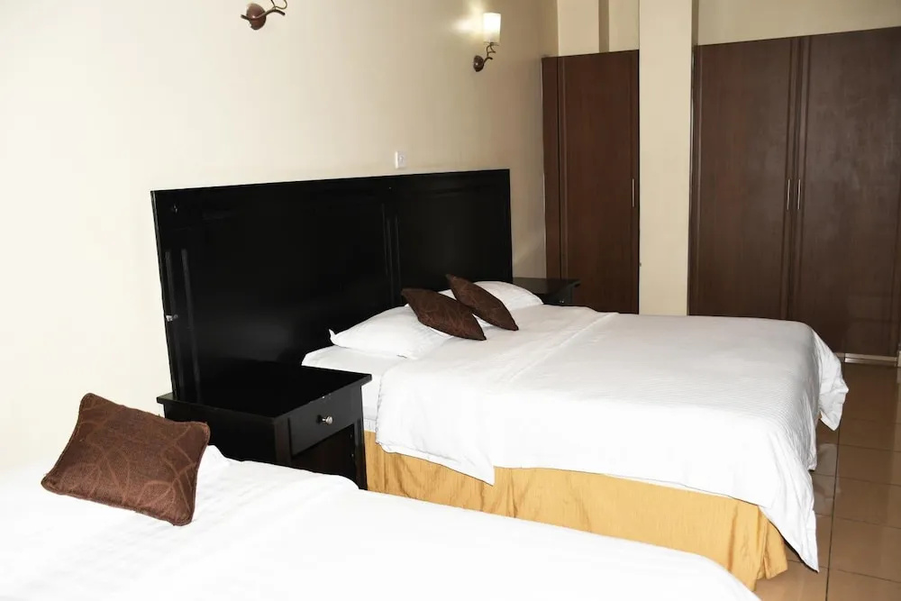 Jamia Central Hotel