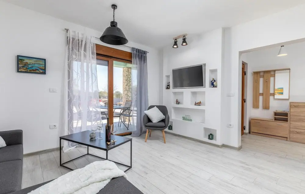 Awesome Home in Pula With Outdoor Swimming Pool, Wifi and 2 Bedrooms