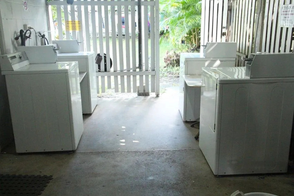 Asylum Cairns Hostel