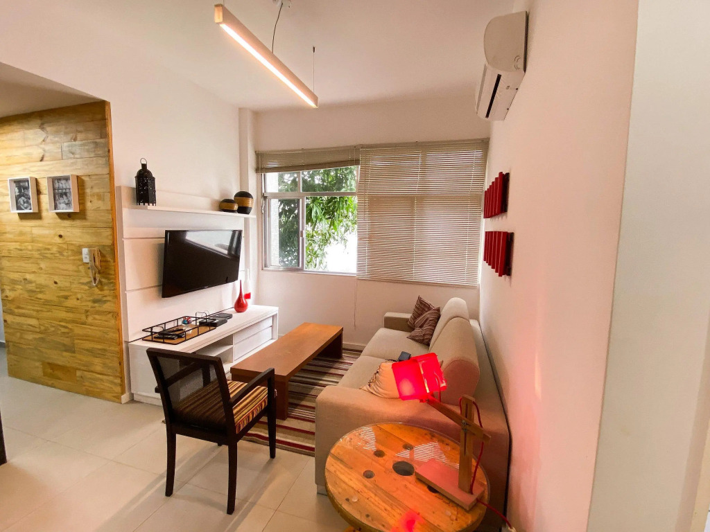 Apartamento 2 Quartos 200m Da Praia E Ao Lado Dos Shoppings Leblon Wifi 500m