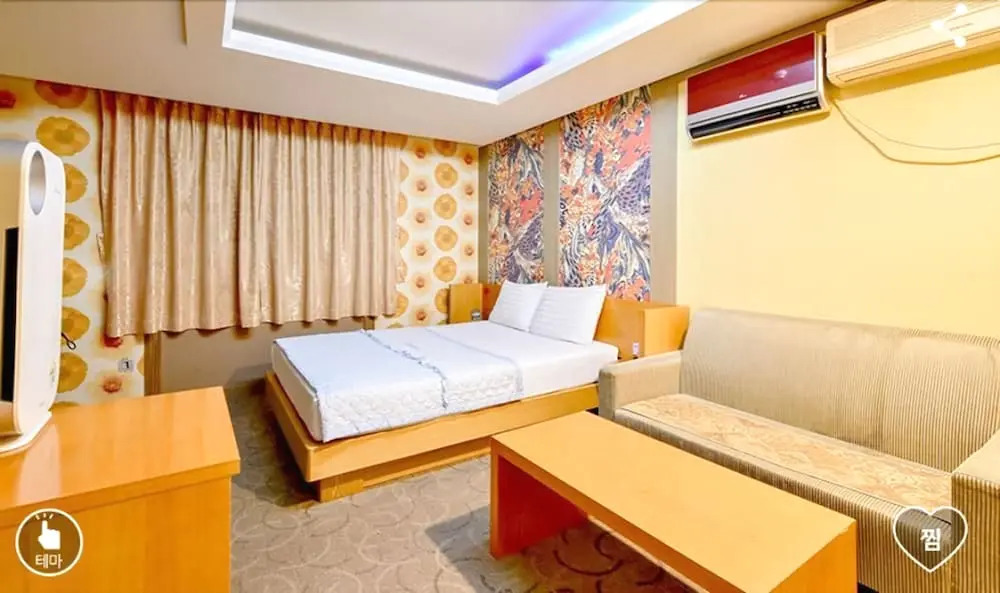 Marco Hotel
