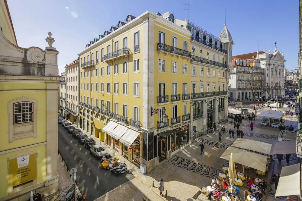 Chiado Apartments by LINC