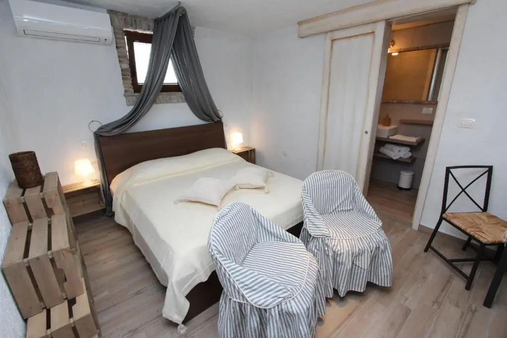 Apartments Midea 2