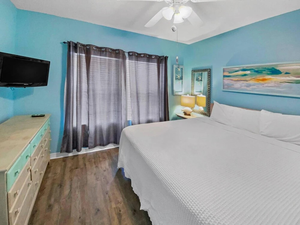 Sandpiper Cove #9215 by Destin Getaways