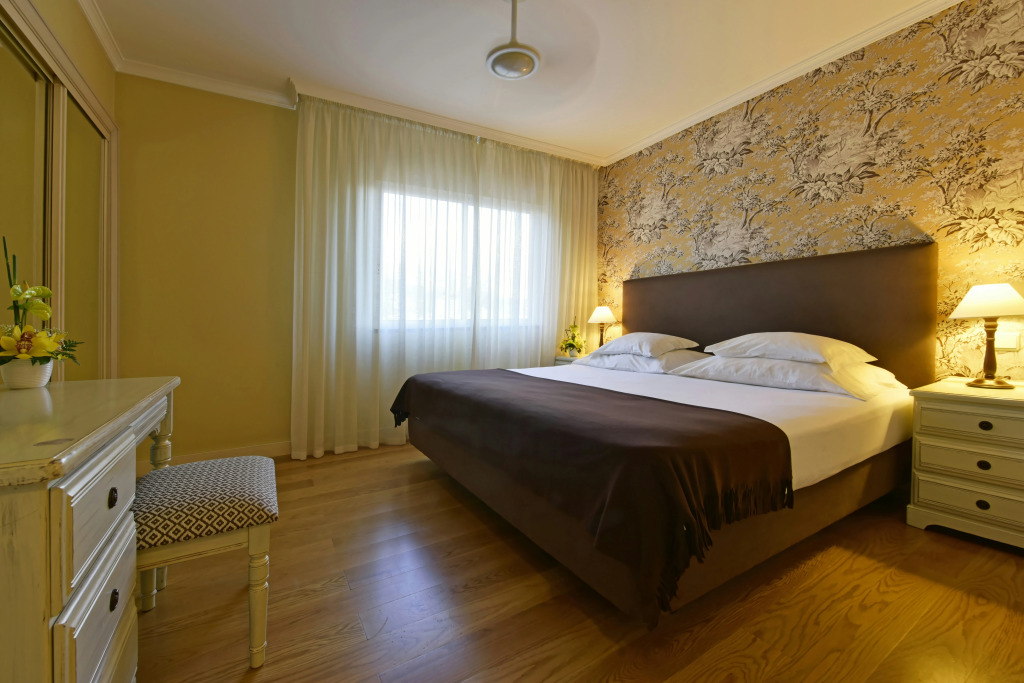Pestana Village Garden Hotel