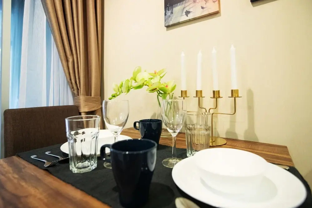 Near BK University Quiet Condo in Rama4 bkb141