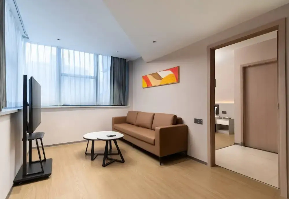 Days Inn by Wyndham Zhuhai Qinglv Road