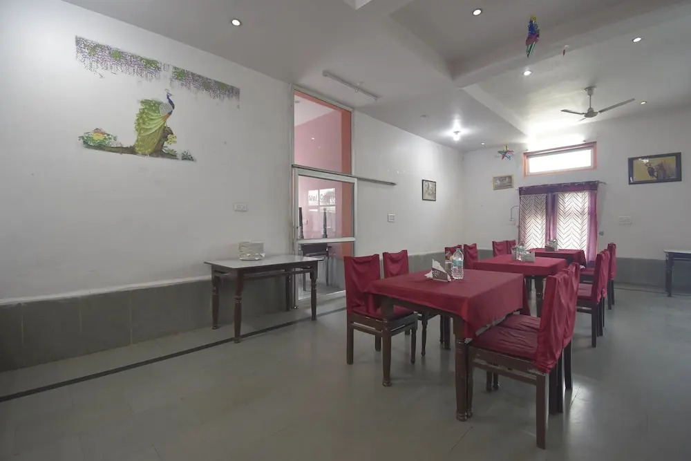 Hotel Sun N Star by OYO Rooms