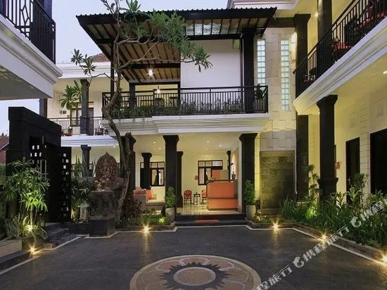 ZEN Rooms Kuta Kubu Anyar 4