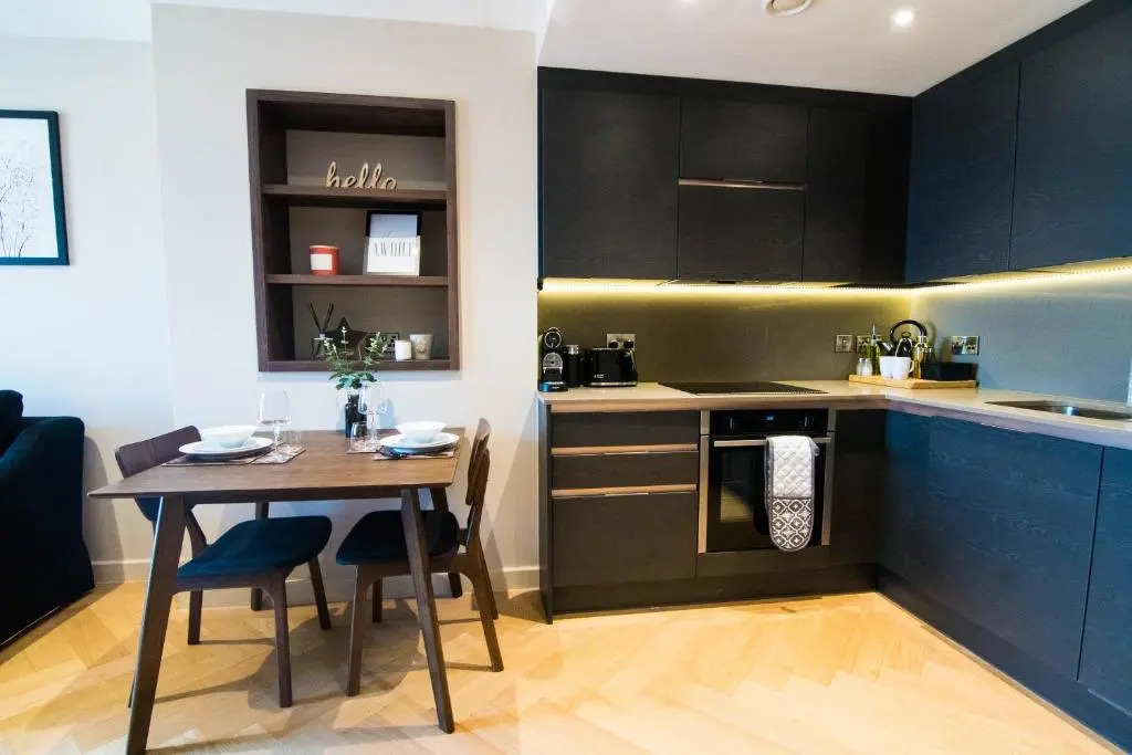 Entire 1 Bed - Number 39 - The Cosy Collection Ltd