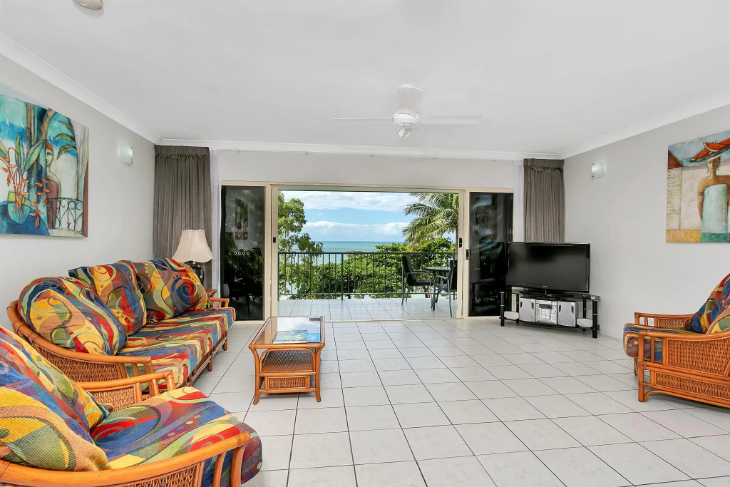 Beachfront Apartments on Trinity Beach