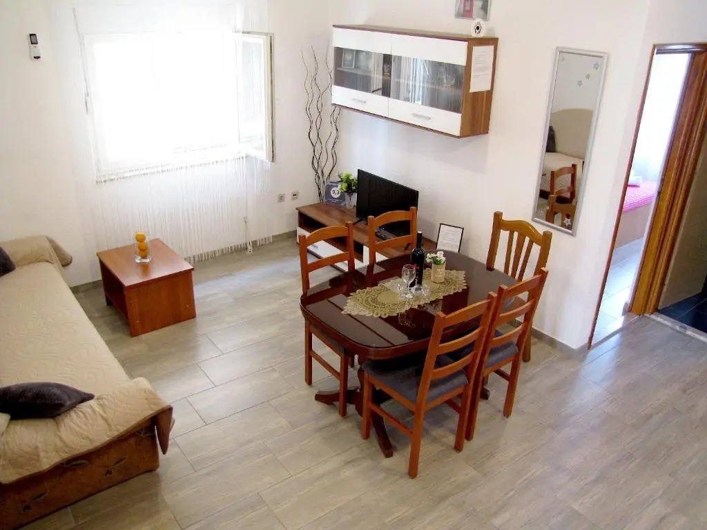 Apartments Klanac