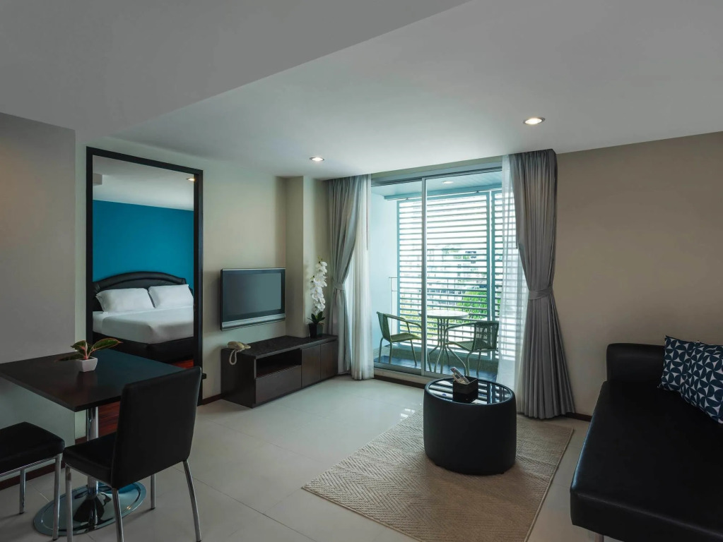 Silom Lofts