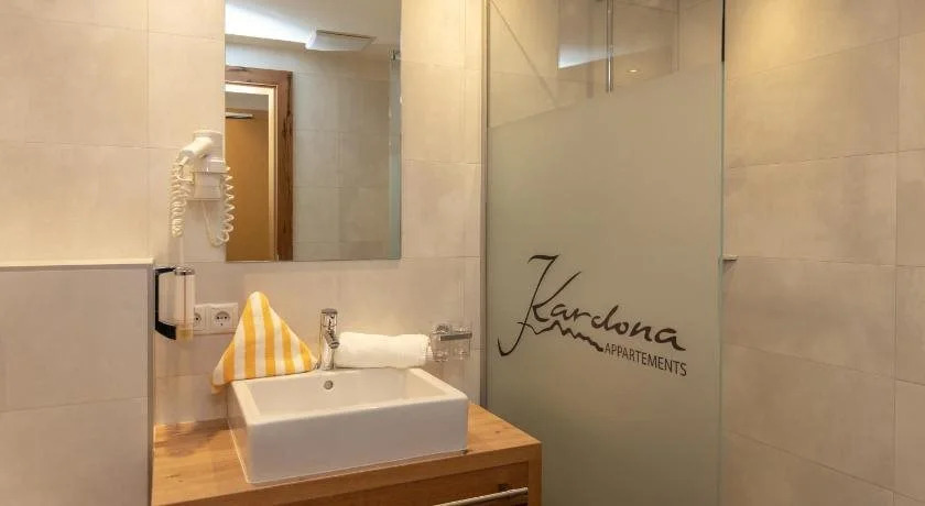Hotel Garni Kardona