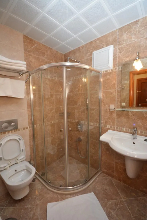 Saray Hotel