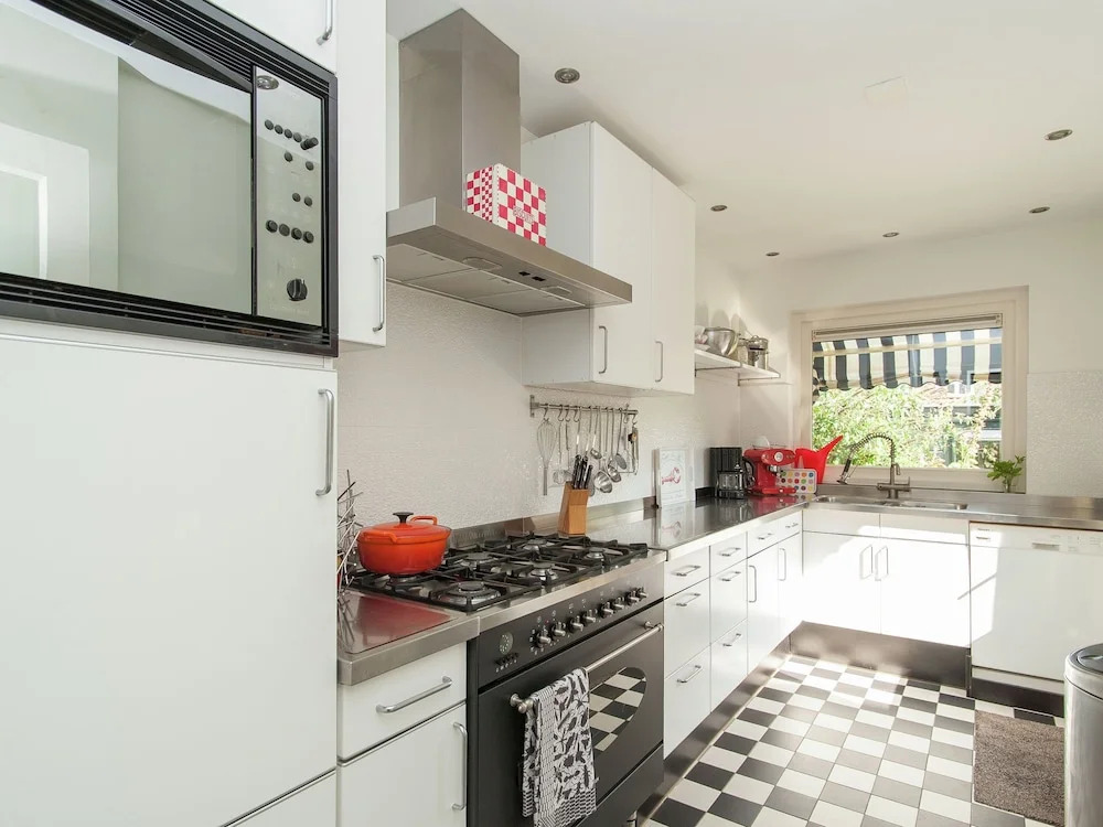 Deluxe Holiday Home in Castricum With Swimming Pool