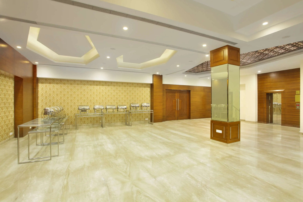 RS Sarovar Portico