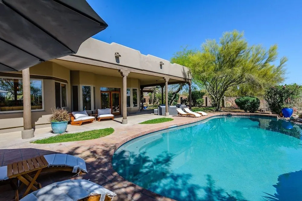 Casa Sanctuary 5 Bedroom Home by Redawning