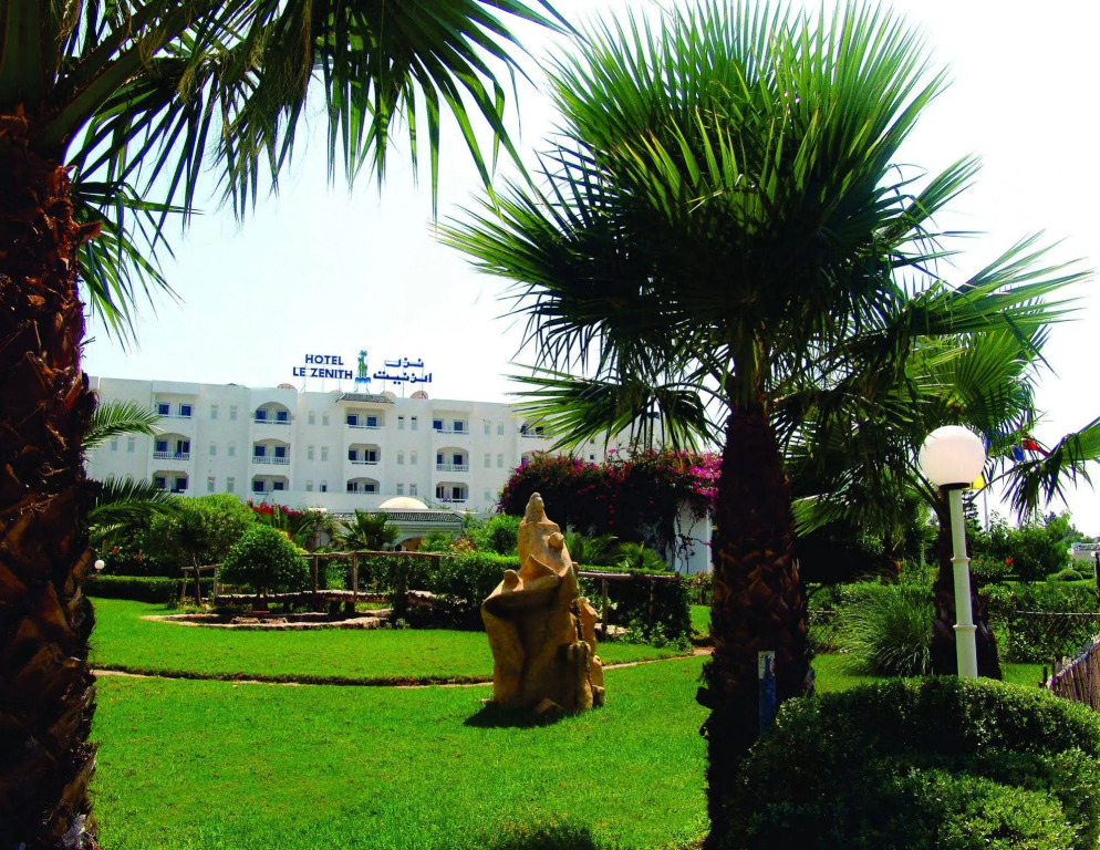 Kinza Hotel