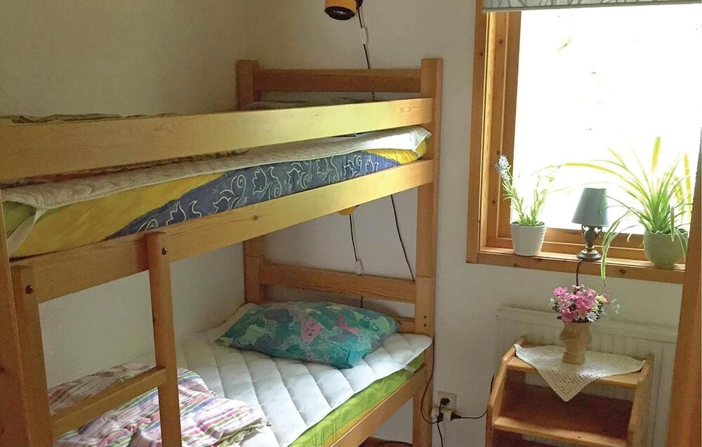 Beautiful Home in Yngsjö With 3 Bedrooms and Wifi