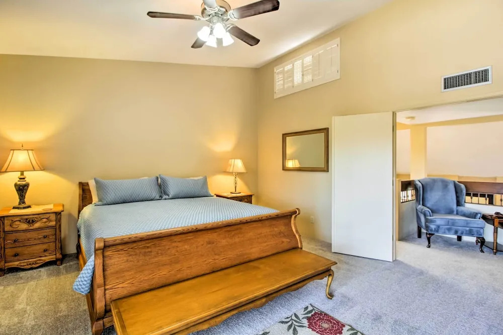 Ideal Getaway w/ Patio & Pool Access - Near Hiking