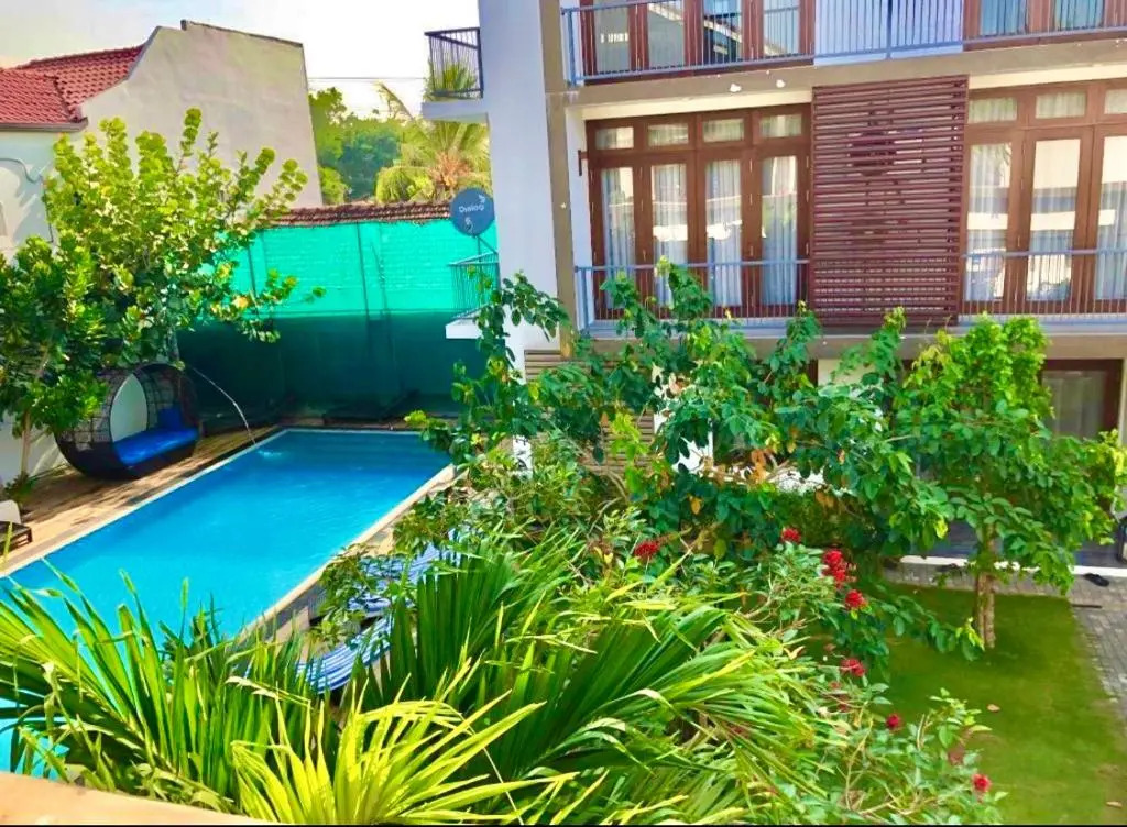 Hotel Cloud 9 Negombo
