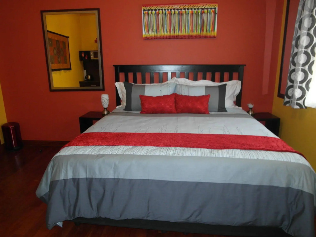 Red Square Home