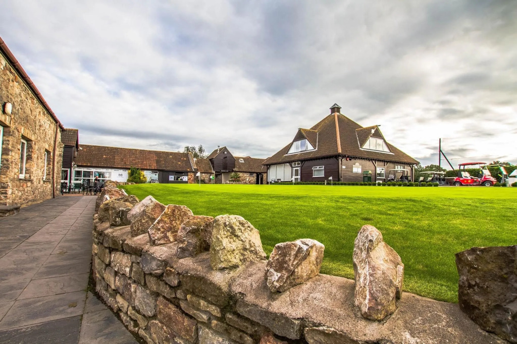 Mendip Spring Golf and Country Club