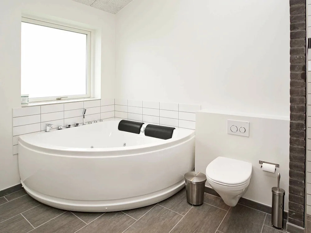 Luxury Holiday Home in Hemmet With Sauna and Whirlpool
