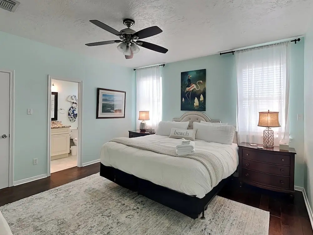 West Bay Getaway by Ryson Vacation Rentals