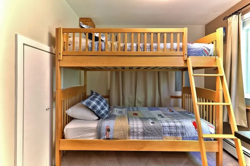 "the Shack" At Killington: 3br/1.5ba Remodeled Home. Hot Tub. 3 Bedroom Home
