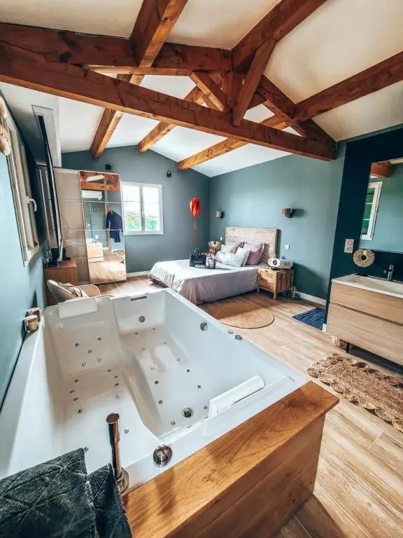 Mas Hinaiti - Suite romantique avec Spa et écran géant de cinéma