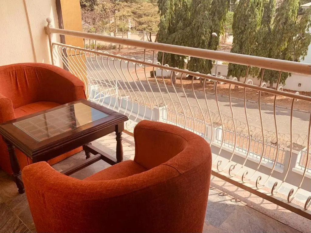 E-Gold Luxury Hotel