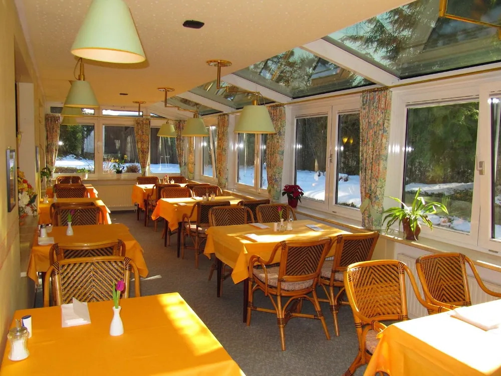Hotel Pension Marie-Luise, Hotel garni,Therme plus