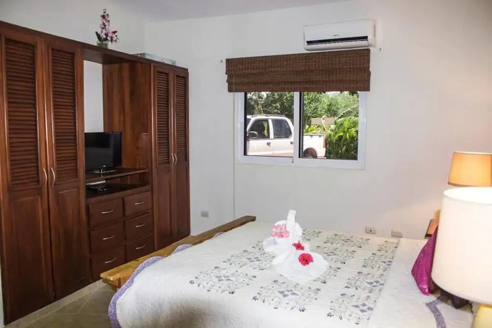Fully Equipped 4 Bedroom Villa in Gated Community