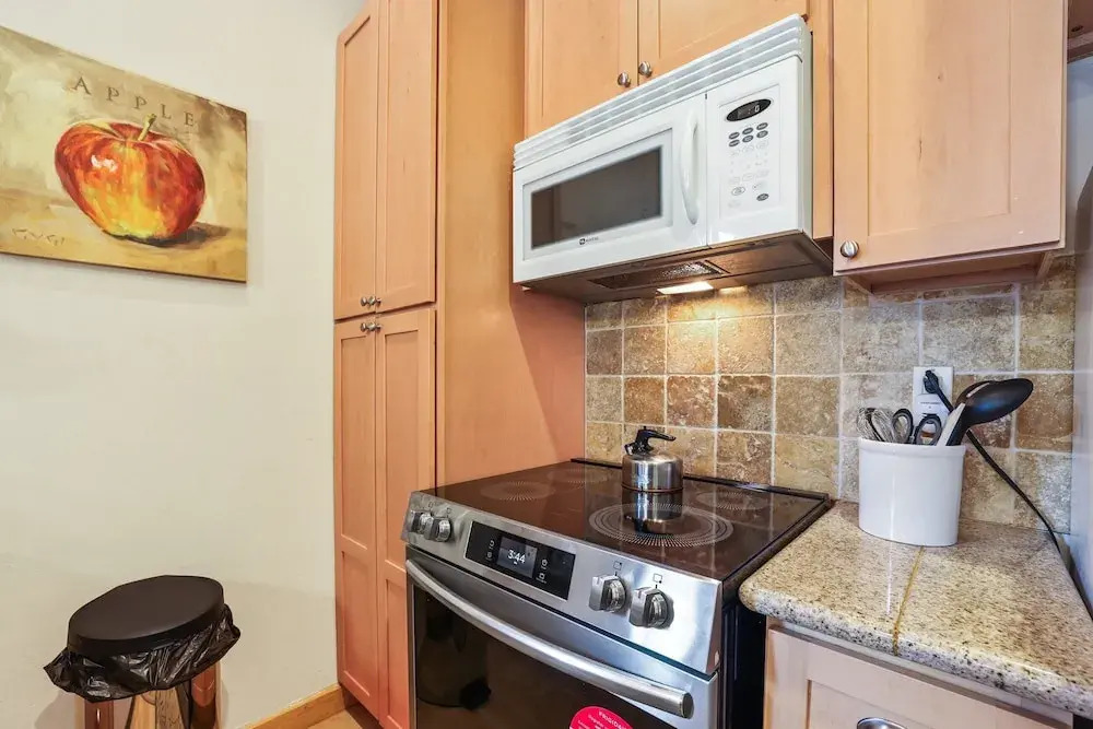 Comfort In The Sierras - Edelweiss 2br - Kirkwood 3 Bedroom Condo