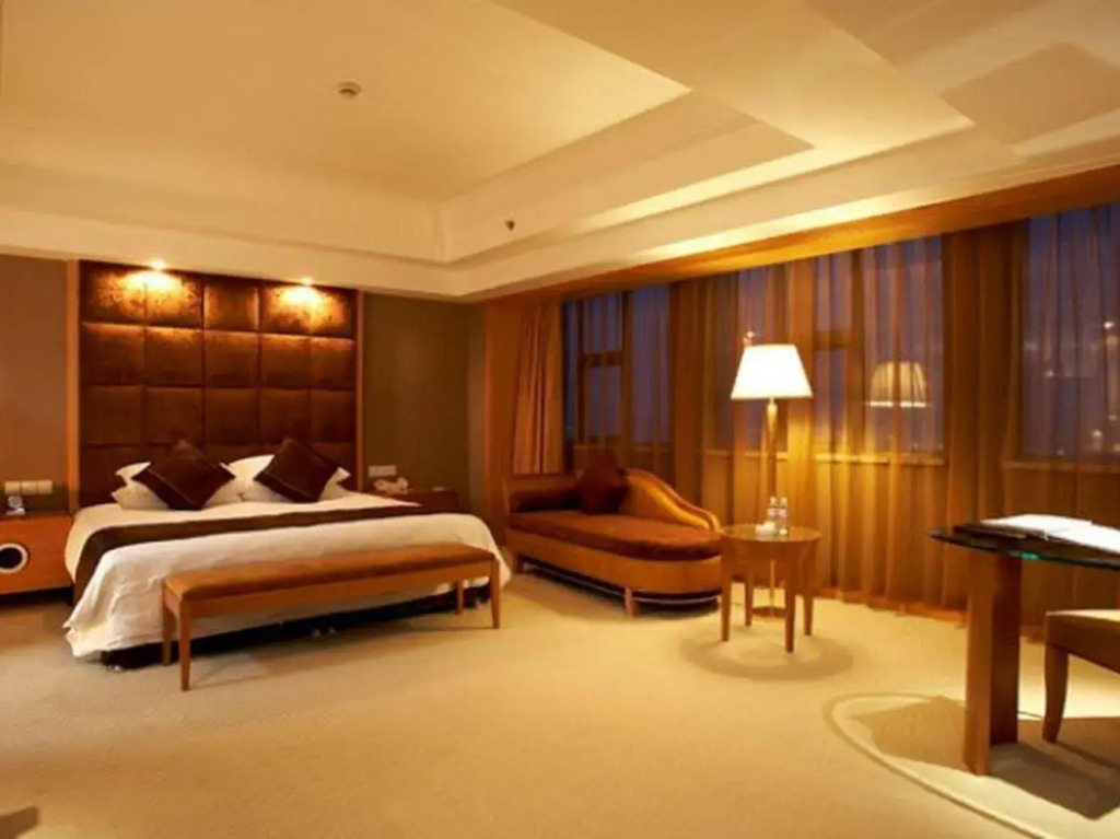 Ningbo Jiahe Hotel
