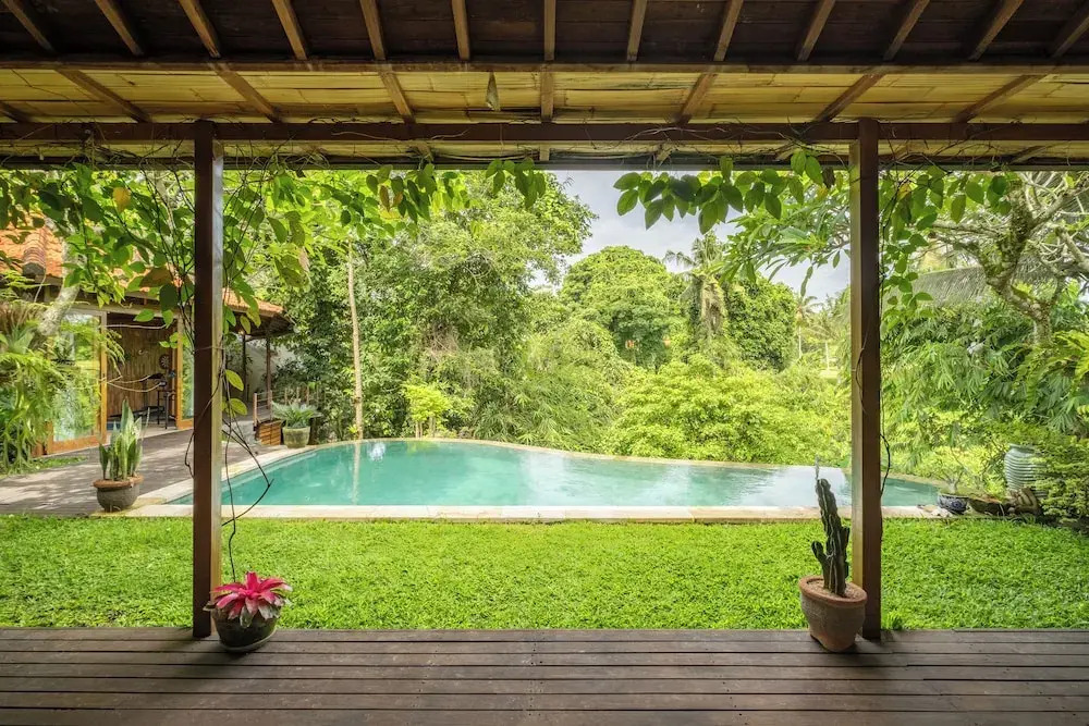 4BR Nature Retreat-Pool, Sauna & Jungle Views