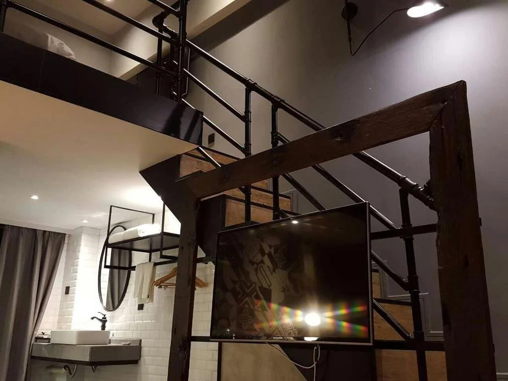 Dream-box Hotel