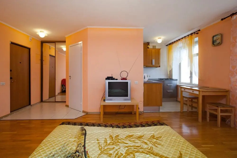 Brusnika Apartment Aeroport