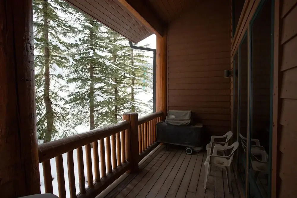 Sterling Lodge at Deer Valley Resort - Three Bedroom Condo with Hot Tub #108 3 Condo