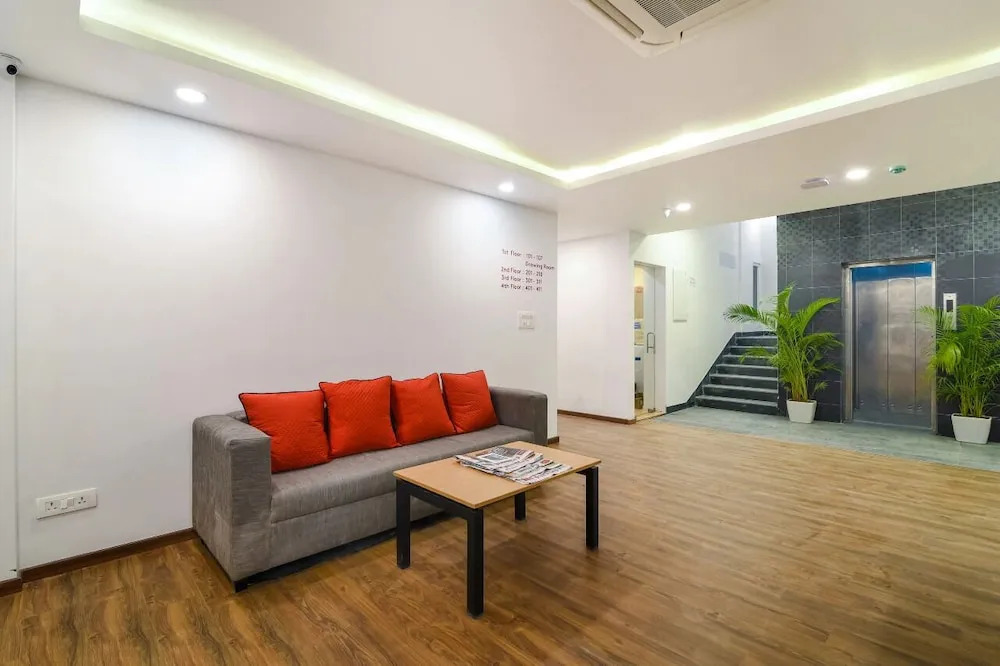 UPAR Hotels Nungambakkam Nearby US Consulate Apollo hospital Sankara Nethralaya