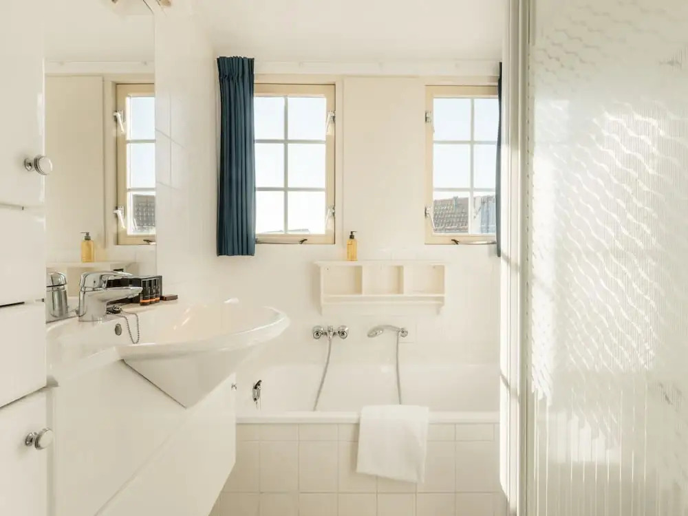 Comfortable Villa With Wifi, Near the Sea in Cosy Domburg