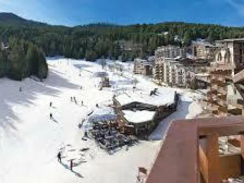 Appartement La Tania, 2 pièces, 4 personnes - FR-1-513-74