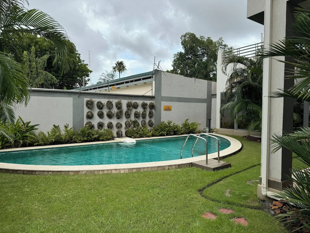 The Palms by Eagles Airport Residential