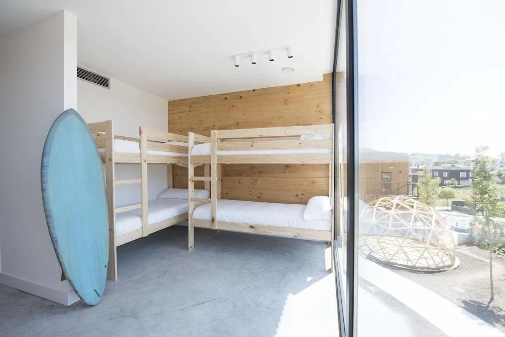 Moana Eco Surf House