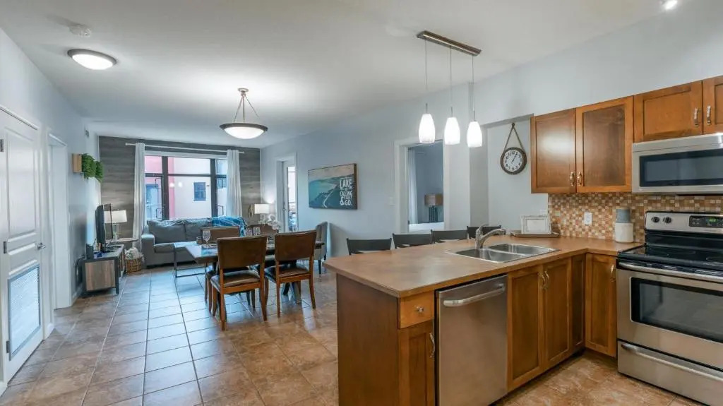 Bright and Airy Condo With Pool! #454
