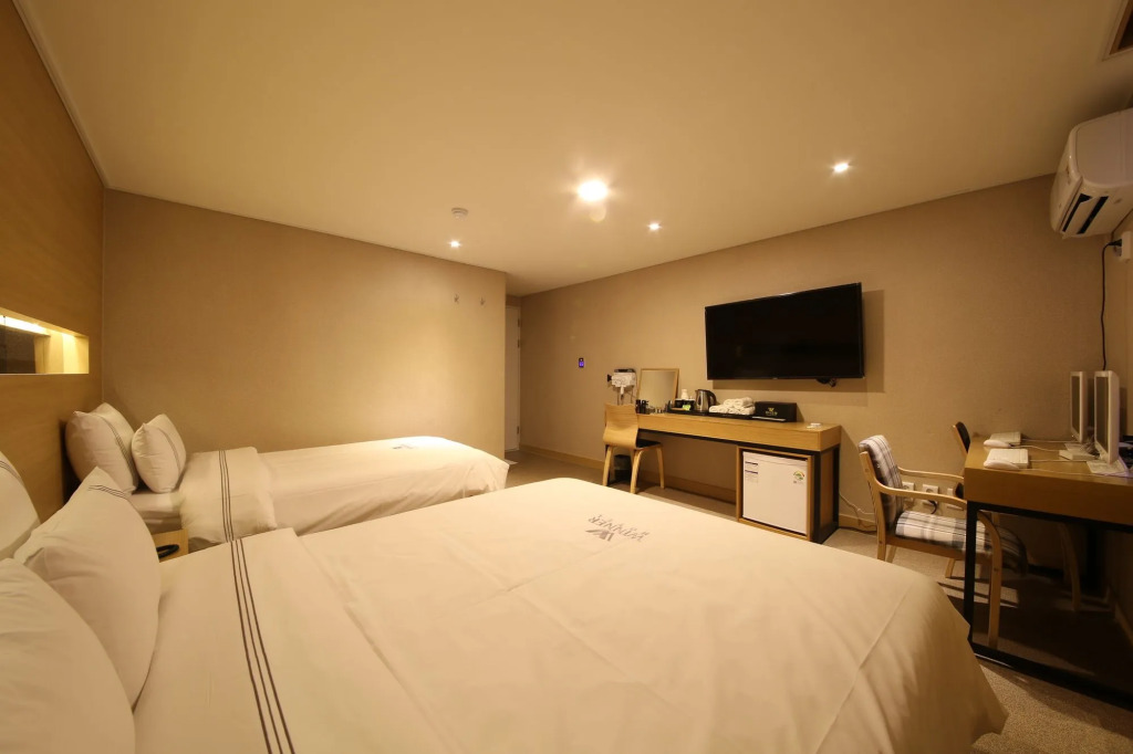 Winner Hotel